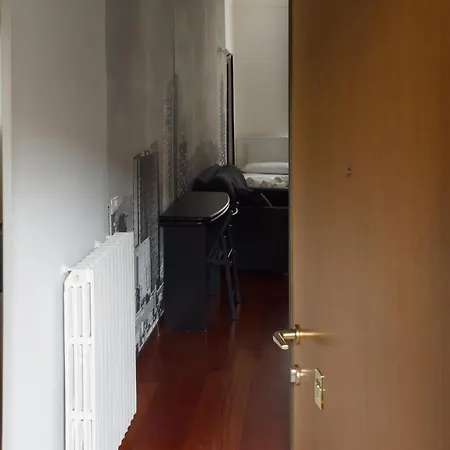 Homeathotel Maroncelli * Милан
